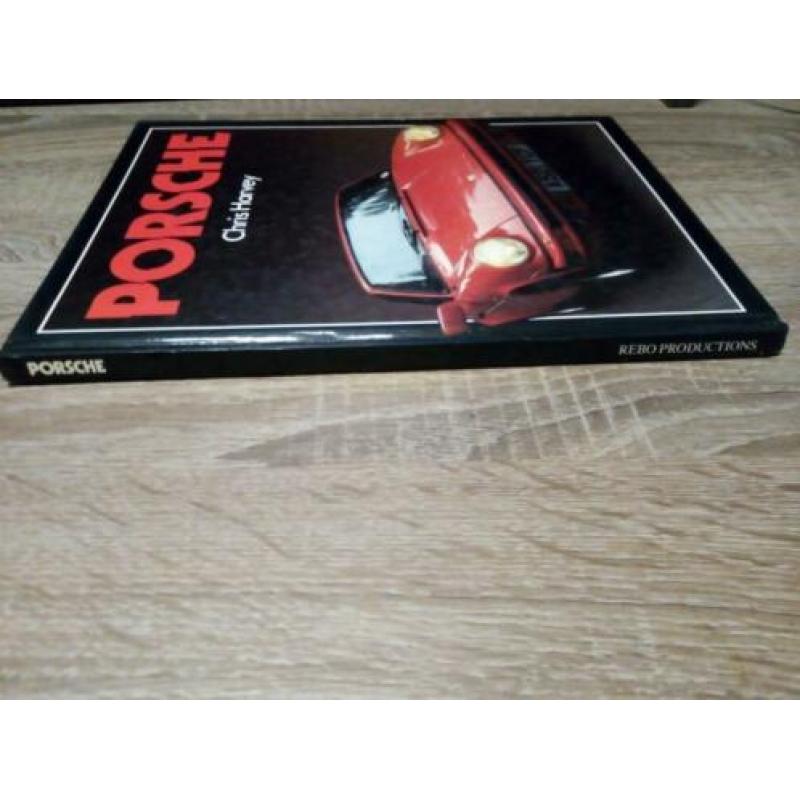 Boek over Porsche