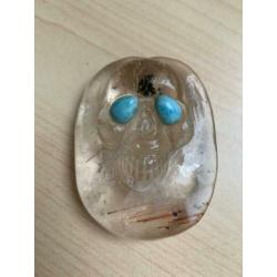 Rutielkwarts Skull met Larimar ogen / bijzonder object