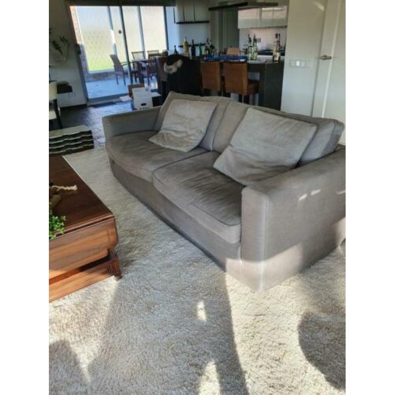 Driezitsbank met hocker
