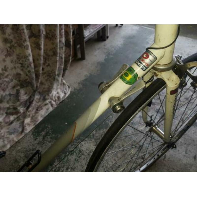 Te koop. Race fiets; merk MBK Chinetti