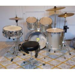Sonor Force 505 drumstel