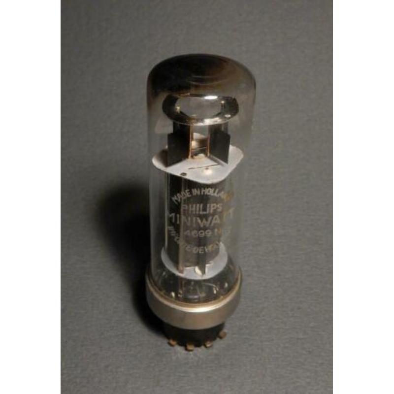 Philips miniwatt 4699N