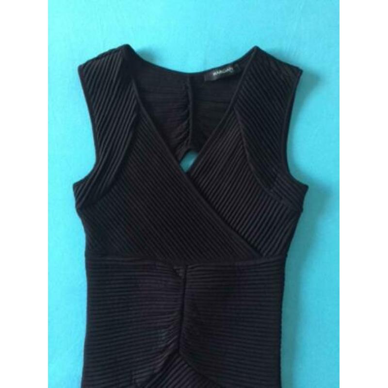 NIEUW ZWARTE JURK GUESS BY MARCIANO, maat S, niet gedragen.