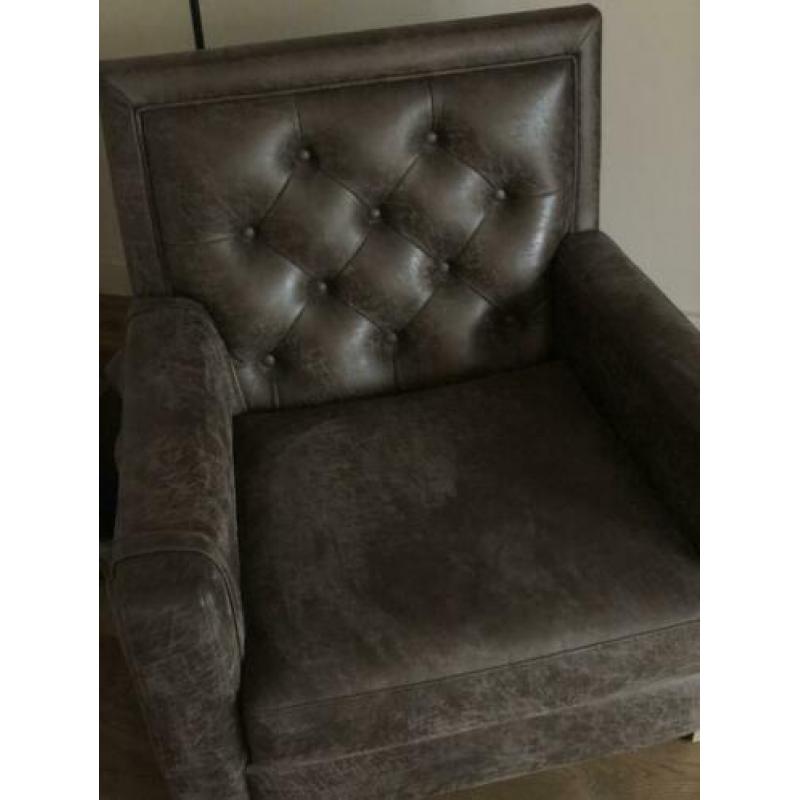 2 zacht lederen stoelen (nieuw)