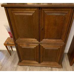 Eiken Tv Kast +/- 120 cm breed x 160 hoog