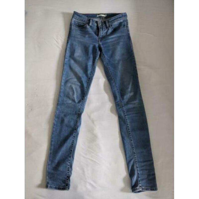 Levi jeans maat 27