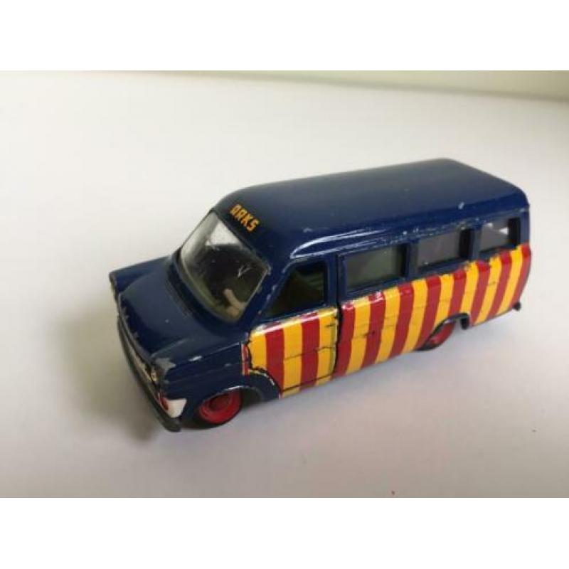 Siku Ford Transit bestelbus V268 Arks Beschuit