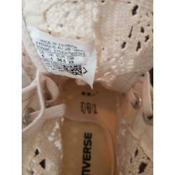 All stars witte gehaakte sneakers maat 38. NIEUW.