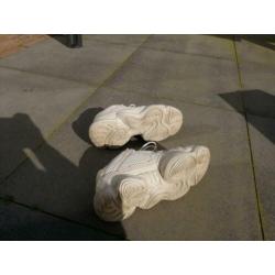 Yeezy 500 blush maat 41