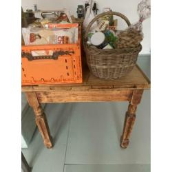 Brocante tafel te koop