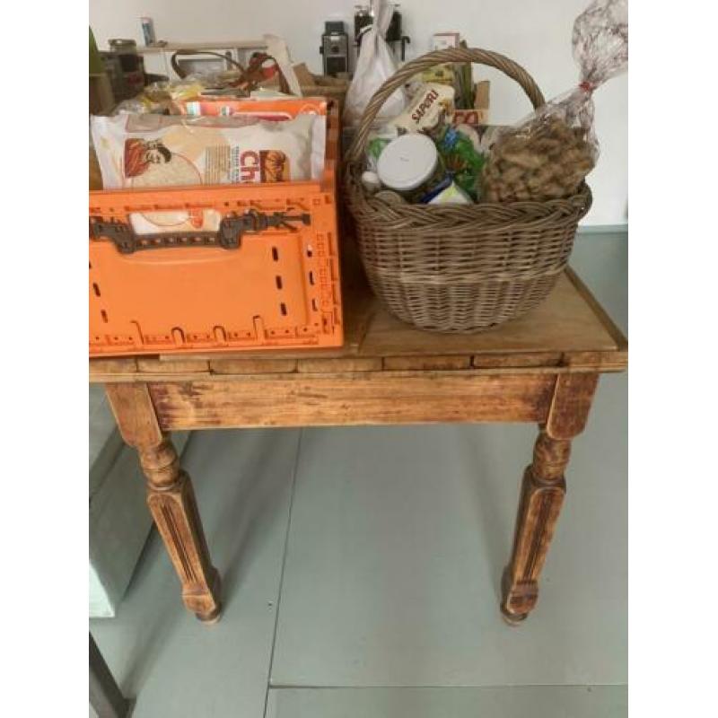 Brocante tafel te koop