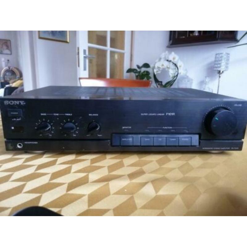Sony TA-F101R versterker