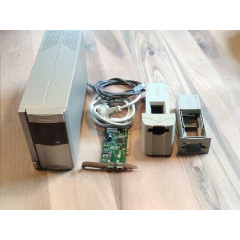Coolscan 4000 met 2x adapters - werkt deels