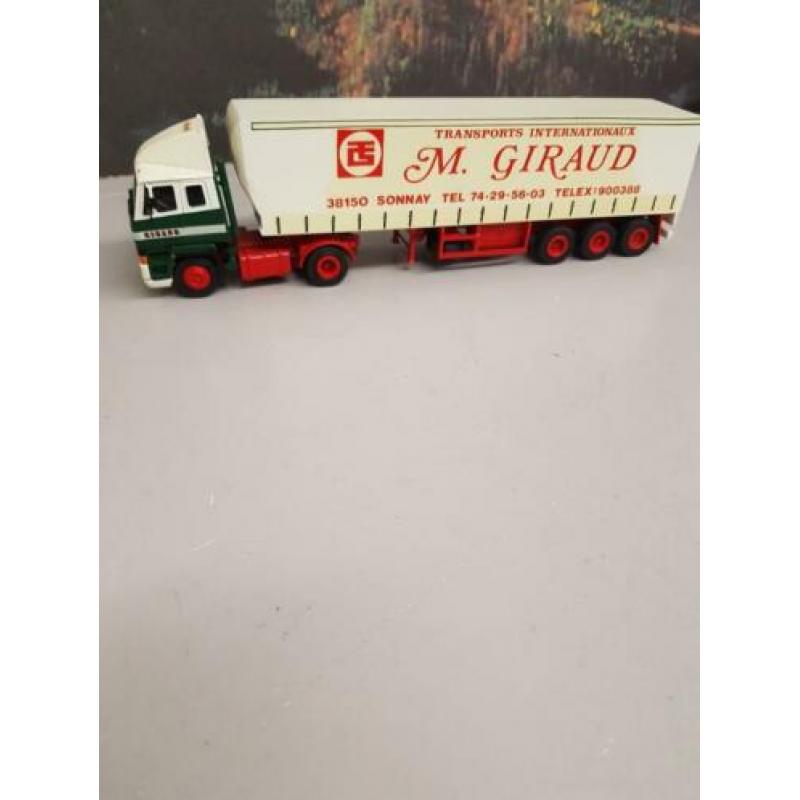 Te koop Leyland 4x2 uitv. M.Giraud met tautliner 1/50 Smith