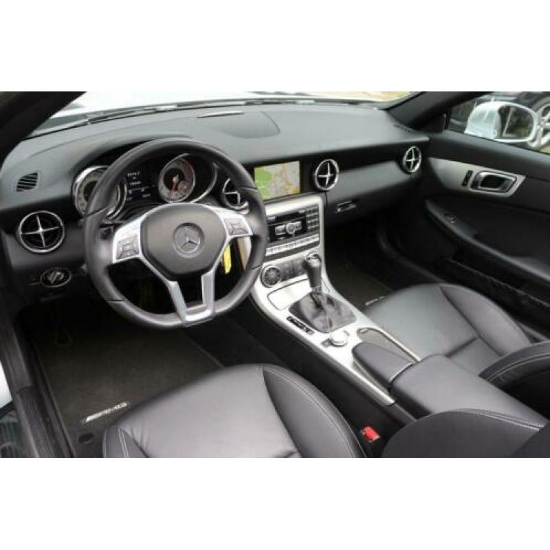 Mercedes-Benz SLK 200 AMG Navi Org NL auto Aircraft Xenon 18