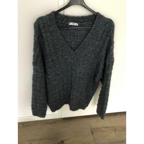 Mango Oversized Trui Maat S