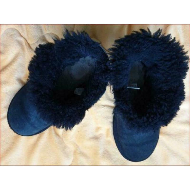 UGG antraciet enkellaarsjes maat 32- origineel