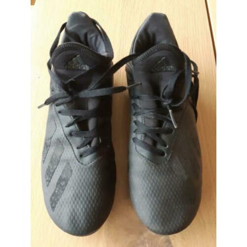 Adidas voetbal kicksen, maat 36