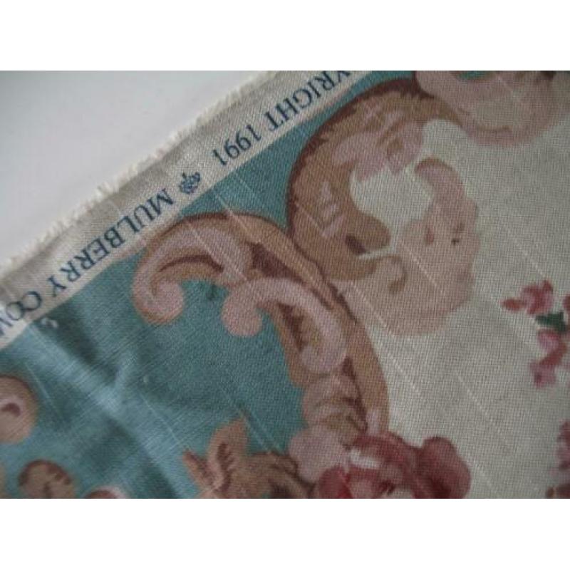 STOF VOOR DESIGN: Mulberry Floral Rococo meubelstof ca. 1,8M
