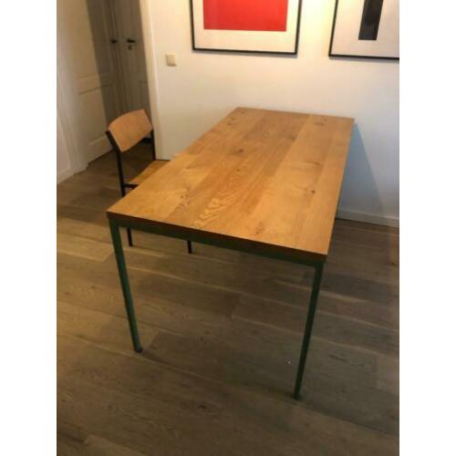 Tafelframe eettafel