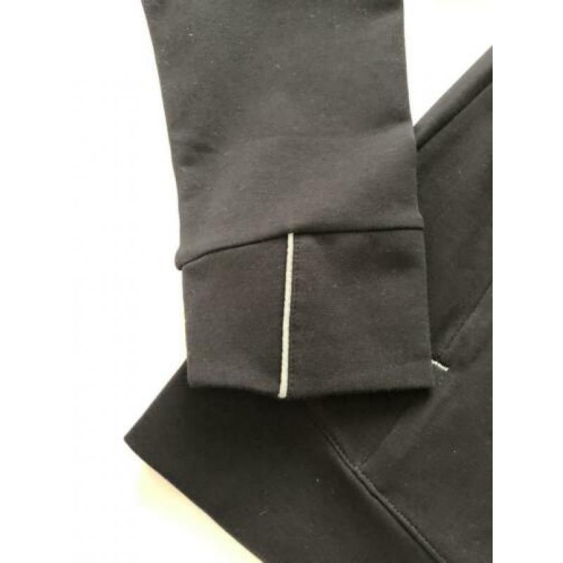 Golf vestje. Zwart maat M, pin high. Niet gedragen,dames jas