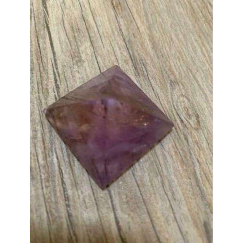 Ametrien pyramide mineraal / edelsteen