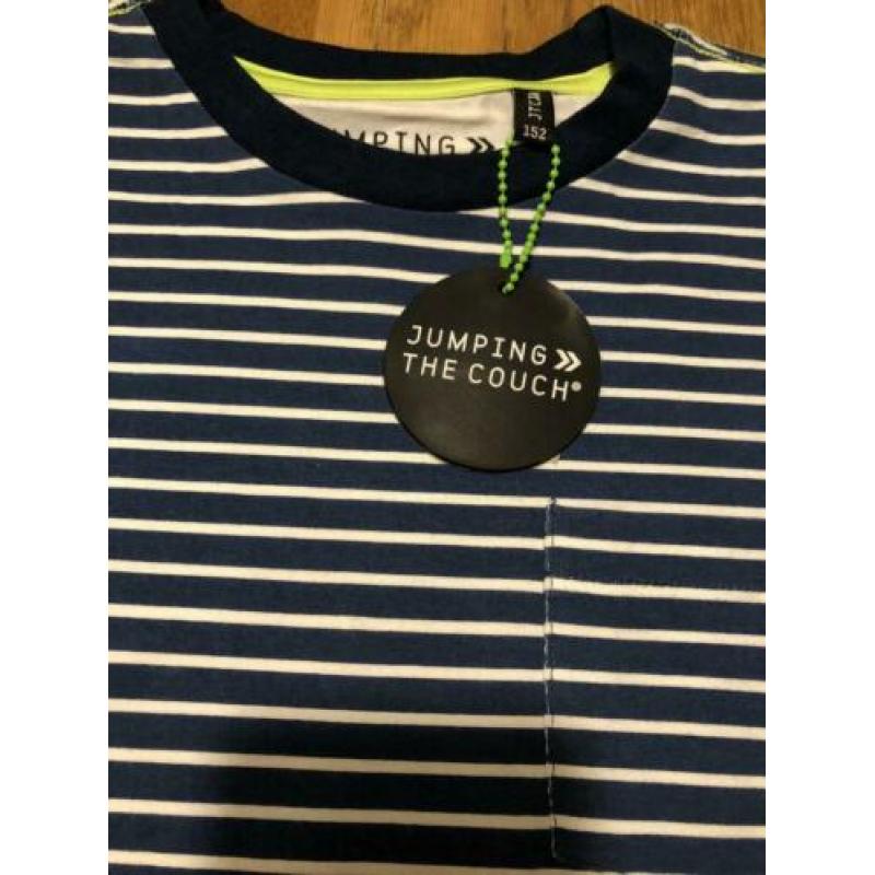 Jumping the couch shirt. Nieuw.