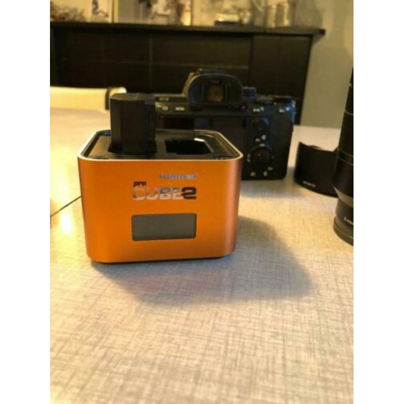 SONY A7 iii COMPLETE SET INC 2 ZEISS LENZEN + CRANE + BAG