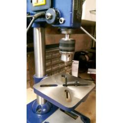 Zuilboormaschine
