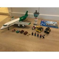 LEGO City Vrachtterminal - 60022