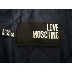 Coole jas Moschino maat 38-40