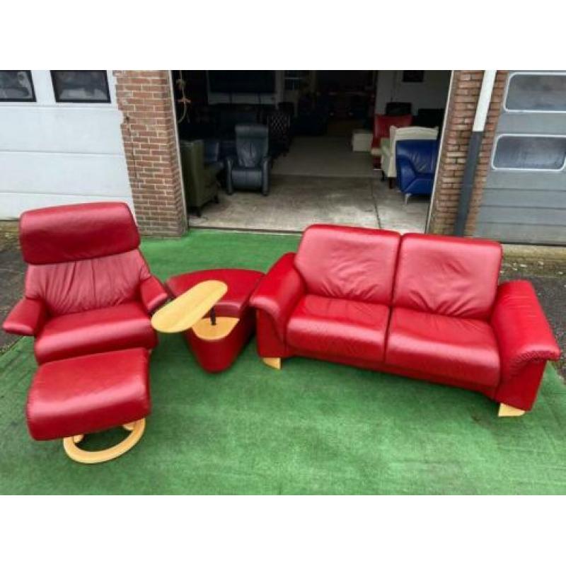 STRESSLESS bank set inclusief hocker + fauteuil met voetbank