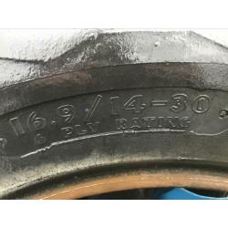 Ford Major banden 16.9 r36