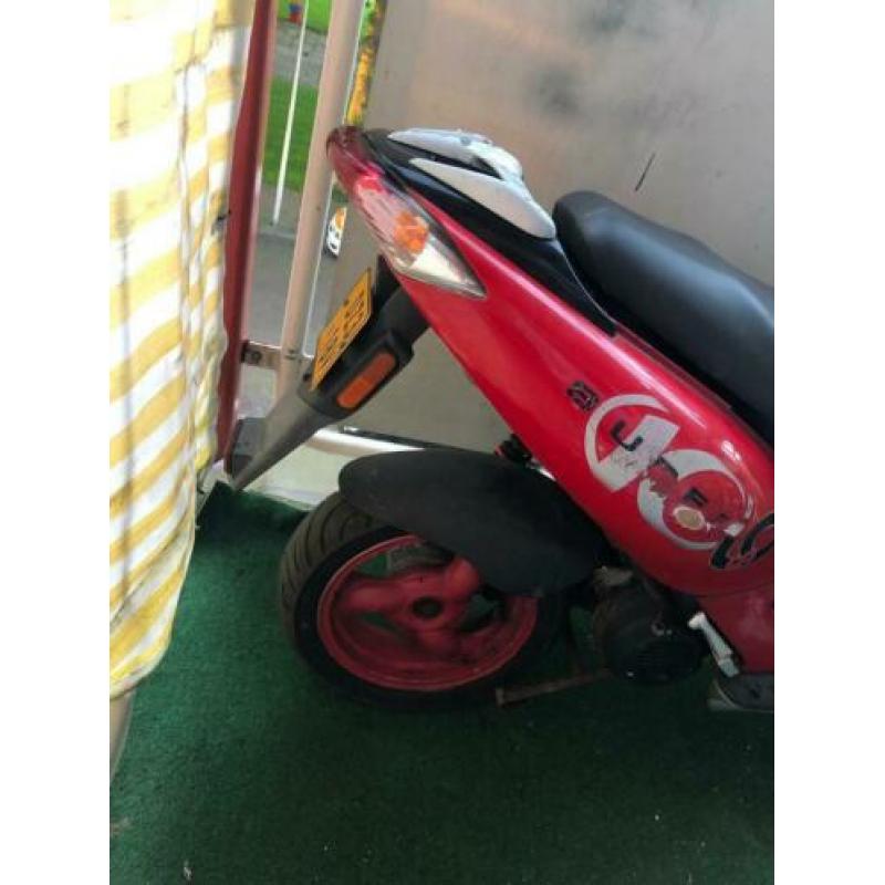Kymco super 9. 2005 onderdelen