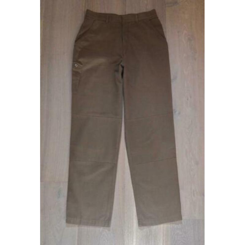 ZGAN: Cher lange broek, warm bruine kleur; valt recht; mt 40