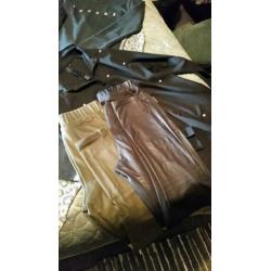 Te koop een pakket zeer weinig gedragen kleding. Maat s/xs