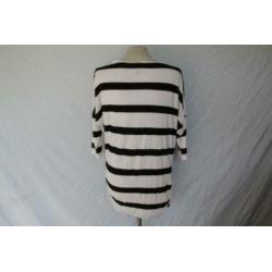 Zwart-wit gestreept damesshirt.Mt 42.Merk Divided