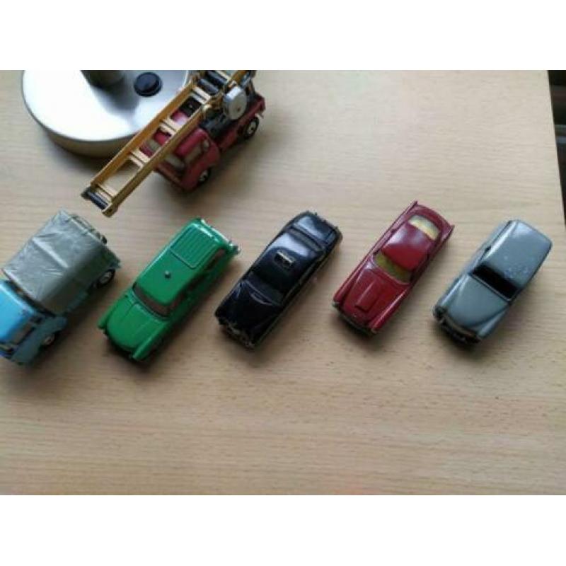 6 oude engelse Corgi's in 1 koop voor E 59