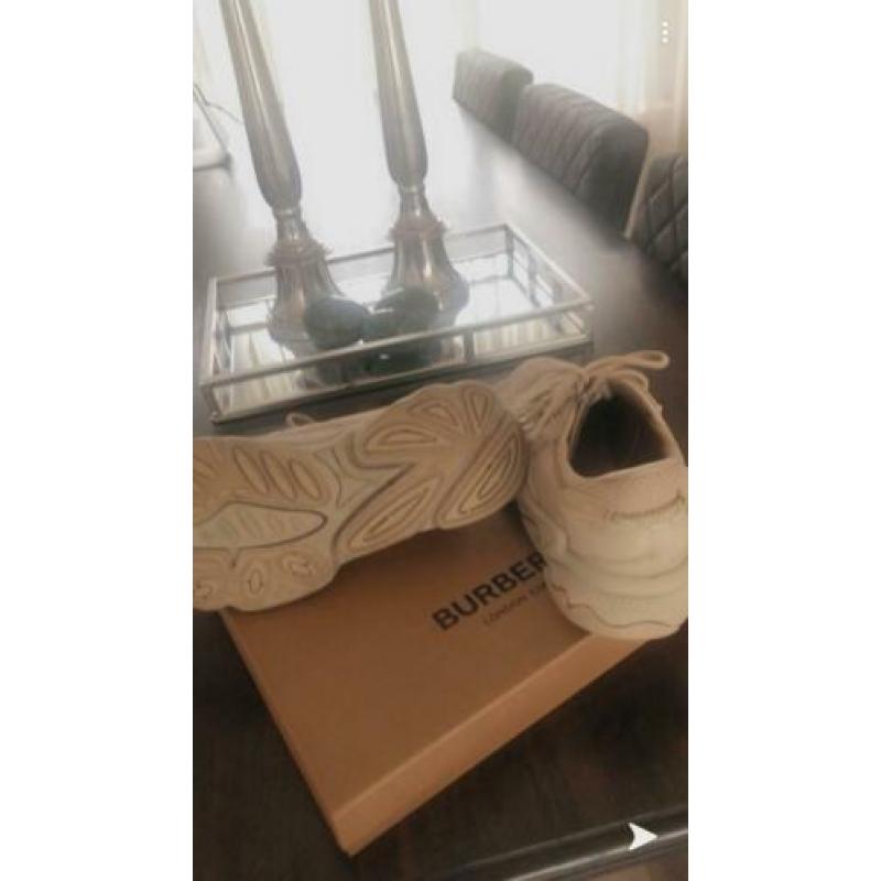 Adidas Ozweego sand mt 39