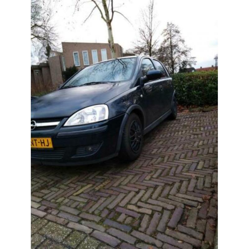 Opel Corsa 1.2 16V 5D 2004 Zwart