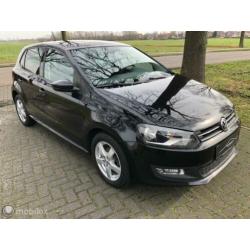 Volkswagen Polo 1.4-16V Highline/ Zwartm / 5 Drs/ Topstaat