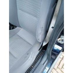 Opel Corsa 1.2 16V 5D 2004 Zwart