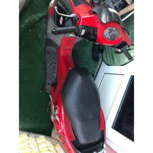 Kymco super 9. 2005 onderdelen