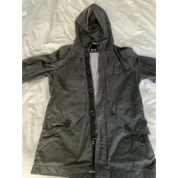 Denham lentejas raincoat model mt M/ met veel mooie details