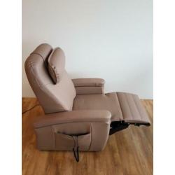 Sta op stoel, Relaxfauteuil van Fitform bij Zitgemak Joure.