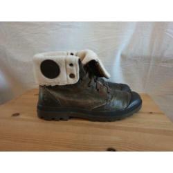 Palladium schoenen maat 42
