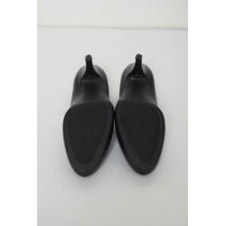Unisa pump zwart maat 40
