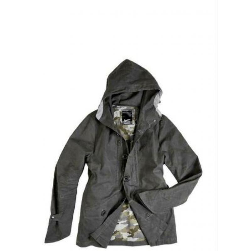 Denham lentejas raincoat model mt M/ met veel mooie details