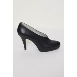Unisa pump zwart maat 40