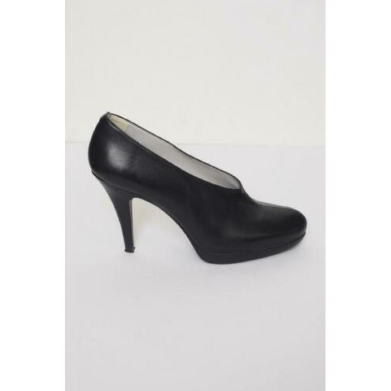 Unisa pump zwart maat 40
